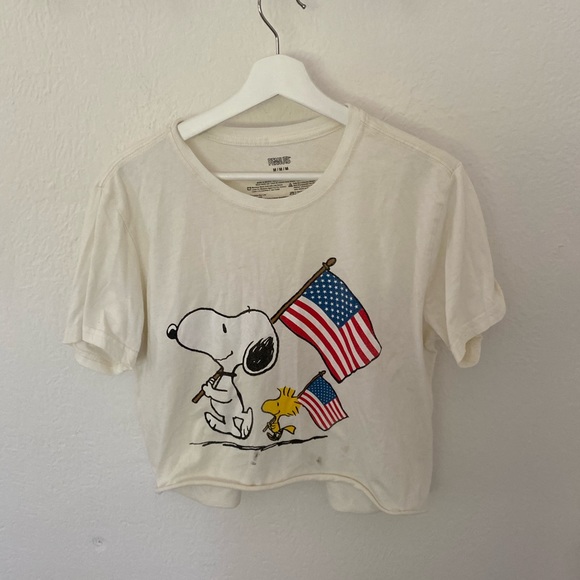 Peanuts Tops - Snoopy peanuts American flag shirt